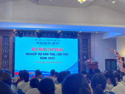 Đ/c Hà Thị Huyền - Phó Chi cục trưởng Chi cục Văn thư - Lưu trữ