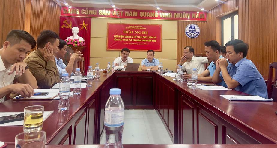 Chi bộ Ban quản lý Cảng cá Nghệ An năm 2025 tổ chức hội nghị kiểm điểm, đánh giá, xếp loại chất lượng và Tổng kết công tác xây dựng đảng năm 2025