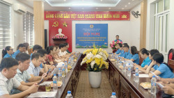 Công đoàn Ban quản lý cảng cá Nghệ An chuyển về trực thuộc Công đoàn phường Cửa Lò